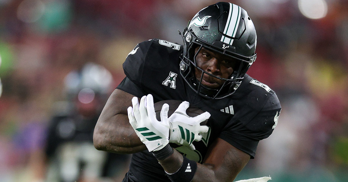 Cartevious Norton injury update: USF RB placed on backboard, carted off vs. Charlotte