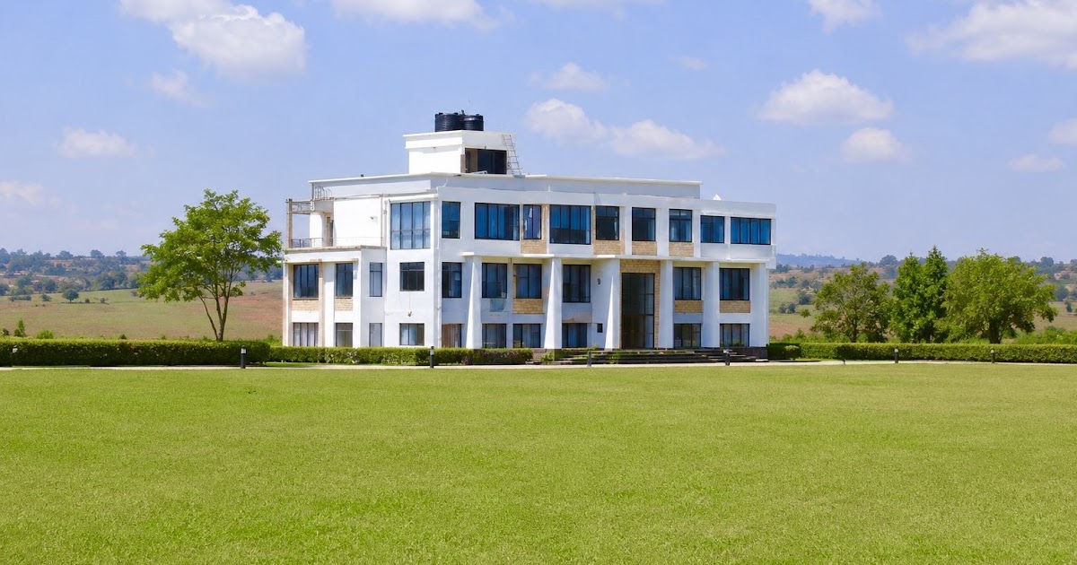 An aerial view of President RUTO’s mansion in Kilgoris - He illegally acquired the 900-acre land (PHOTO)