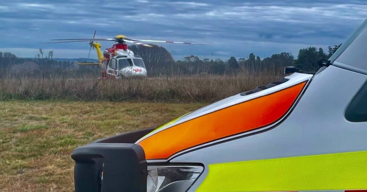 Cyclist dies in hospital days after being struck by bus near Armidale