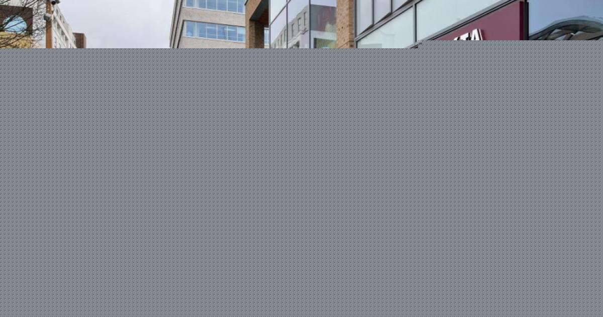 Plan for phone hub with life saving equipment submitted in Bracknell town centre