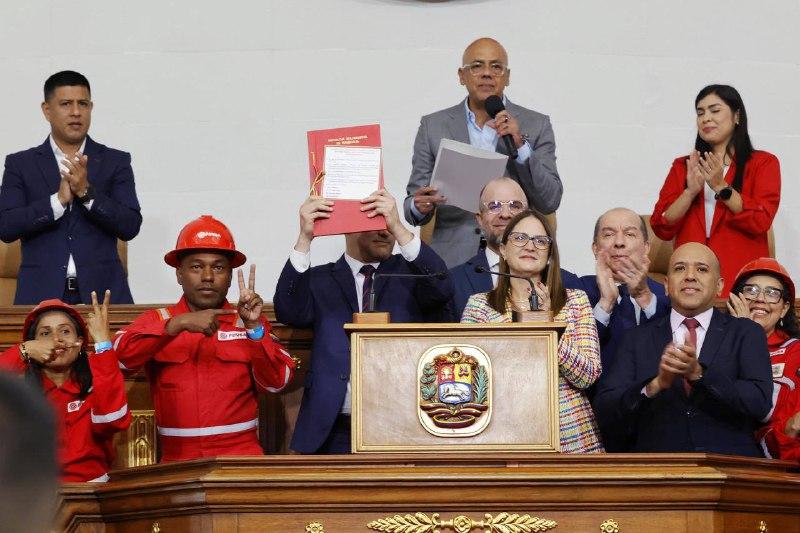 AN aprueba por unanimidad reforma de la Ley de Hidrocarburos