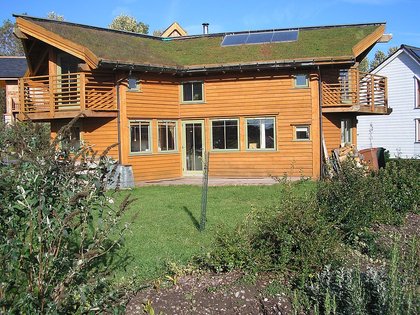 Invest in Eco-Friendly Construction to Reduce the Carbon Footprint