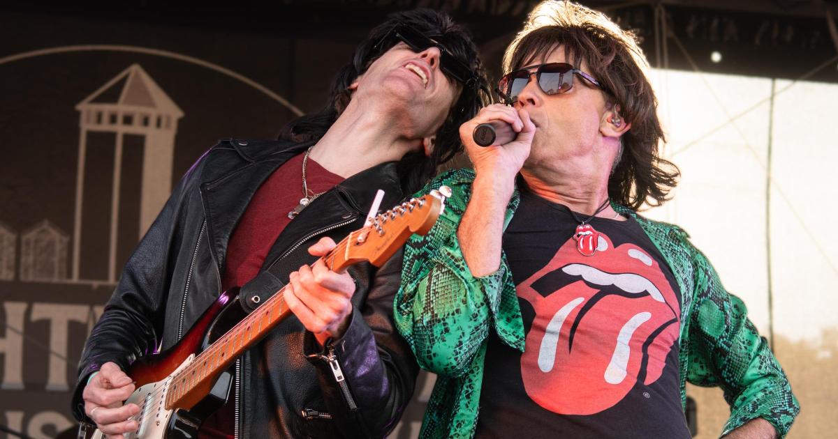 In Pictures - Brightlingsea festival gets crowd dancing