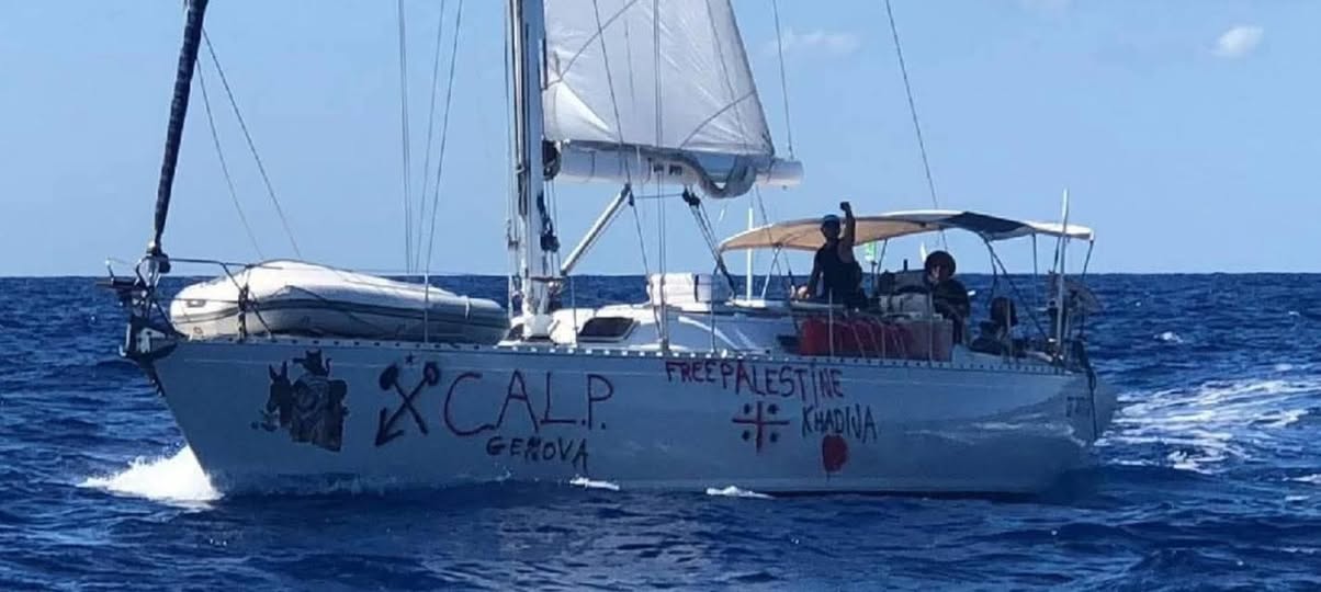 Flotilla a 145 miglia da Gaza: entrata nella zona rossa all’alba. La nave Alpino si è fermata