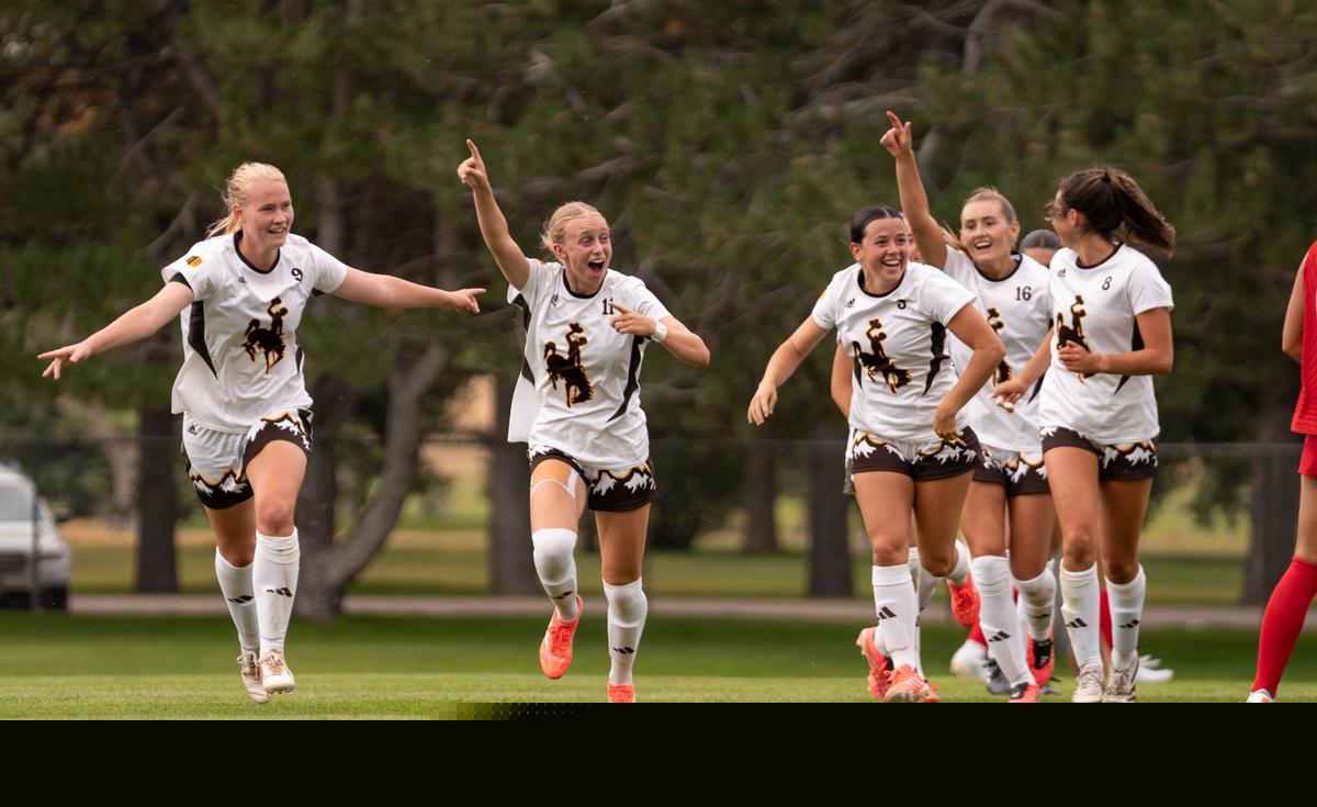Cowgirls Pepper Denver Goalkeeper in 1-0 Exhibition Victory