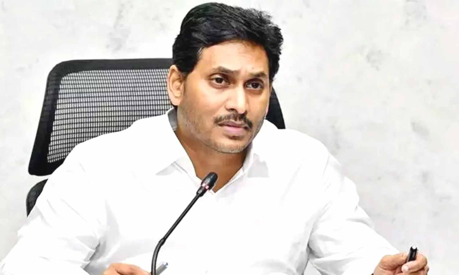 YS Jagan directs itss MLAs and MLCs to raise public issues in assembly