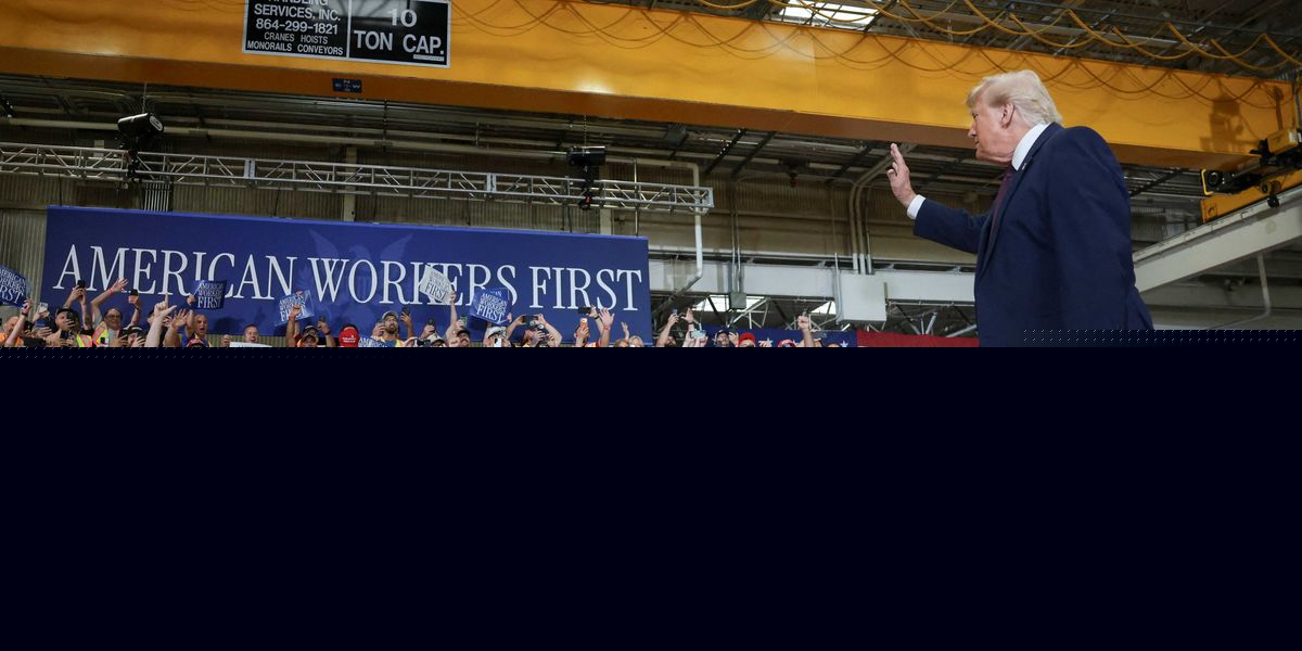 Dire alarm as world's 'most critical' economic indicator flashes danger before midterms