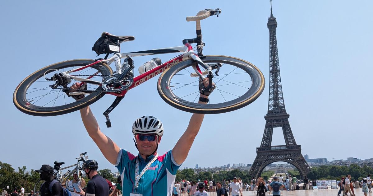 Hampshire cyclist completes London to Paris ride in memory of mother