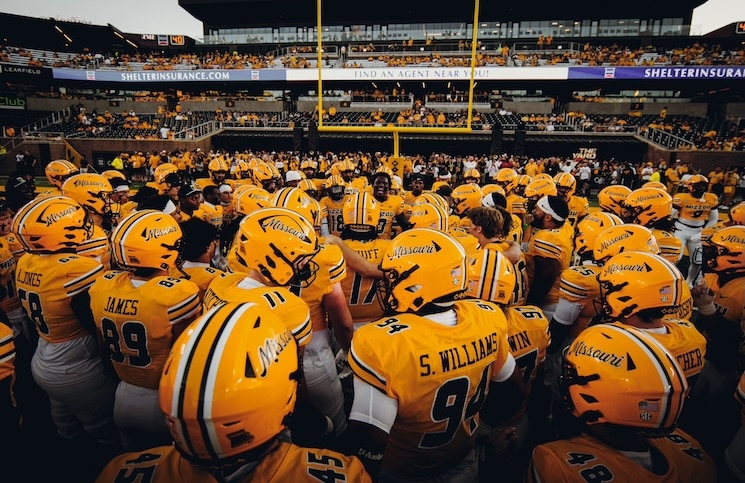 Missouri Loses Safety Caleb Flagg to the Transfer Portal in the Middle of the Season