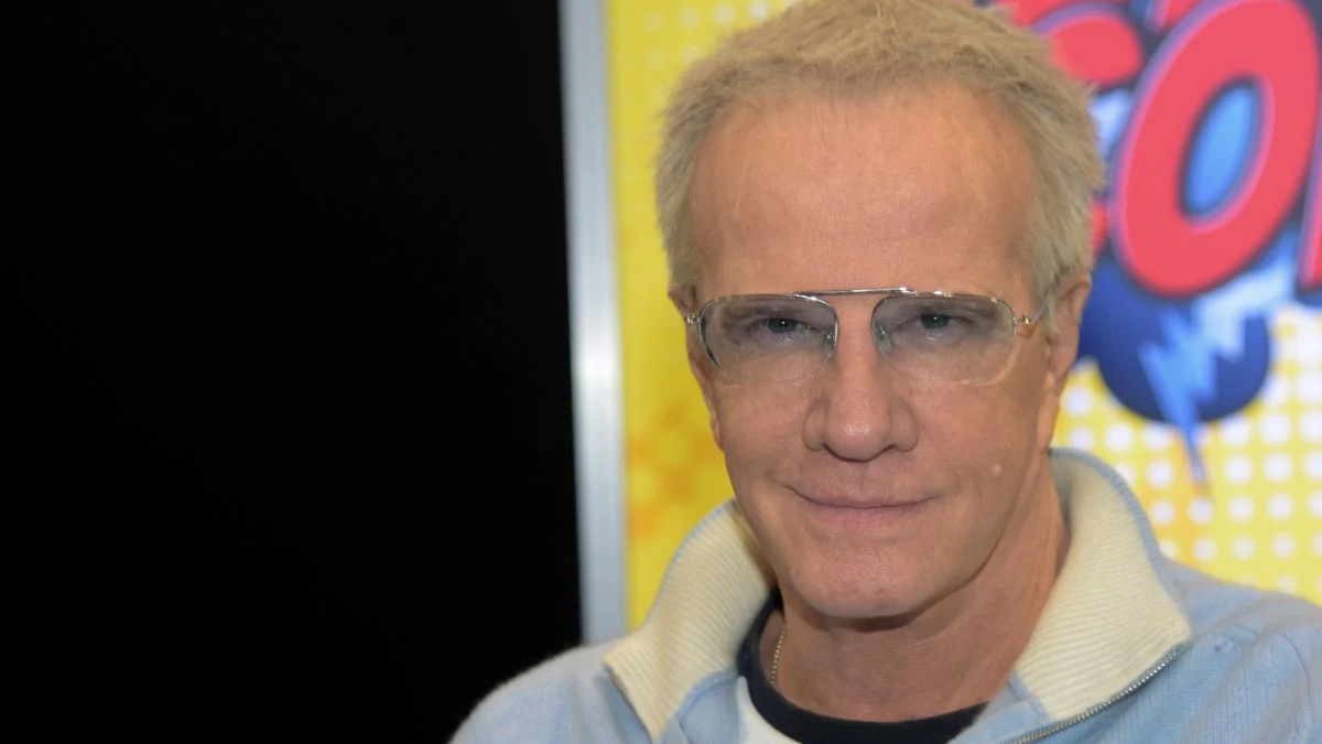 ‘Highlander’ Star Christopher Lambert Collapses at Steel City Comic-Con