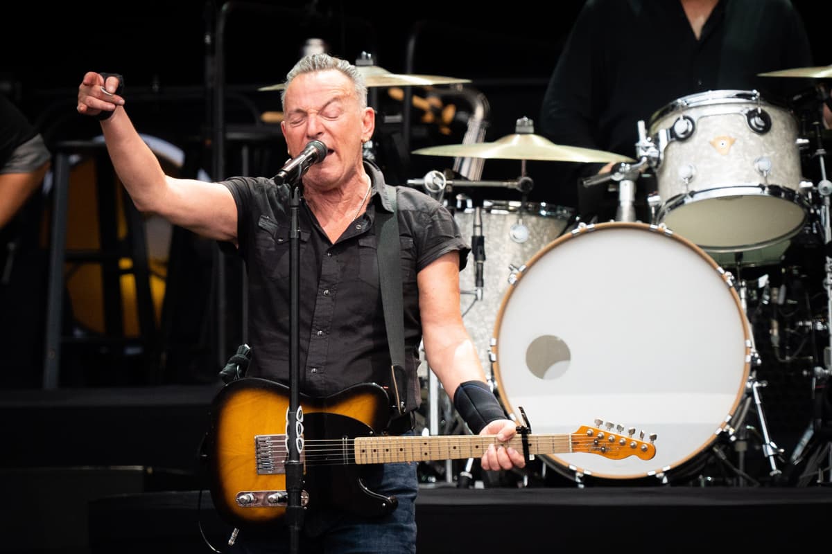 Springsteen and Sheeran pay tribute to ‘one of the greats’ Glen Hansard