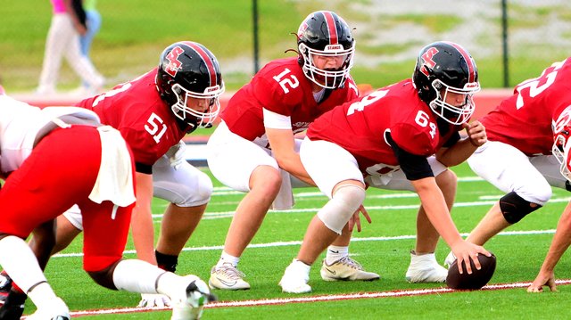 South Effingham Hosts Greenbrier in Homecoming, Playoff Push