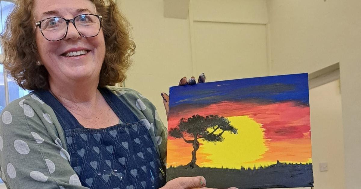 Community art workshop coming to town after chance encounter