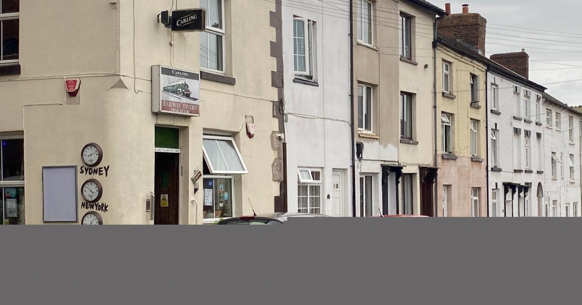 Prosecution discontinued against pub landlord accused of carrying bar stool leg