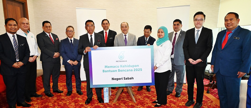 Hajiji thanks Petronas for RM980,000 aid to Sabah flood victims