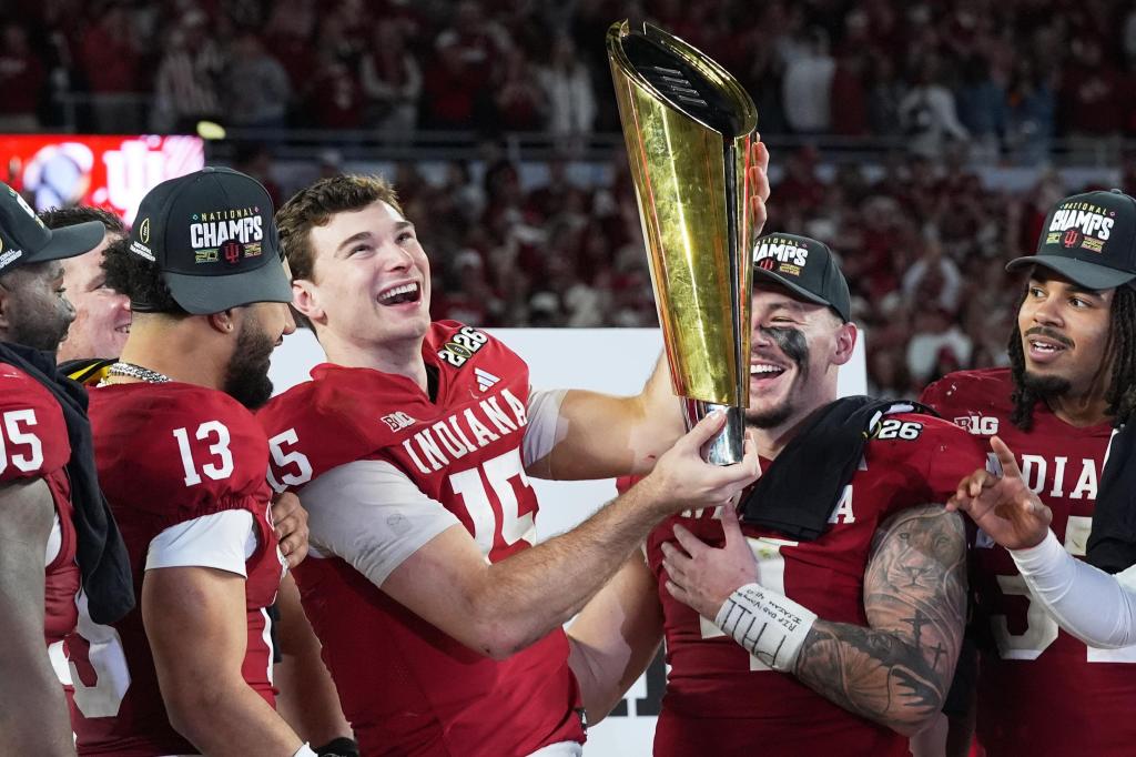On media: College football TV ratings soared, but was a change to the Nielsen measuring system responsible?
