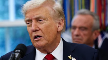 ‘Problems start from the top’: Trump’s own words come back to haunt him amid government shutdown