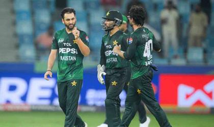 Asia Cup: Shoaib Akhtar dubs skipper Salman 'weakest link’ of Pakistan team after loss to India