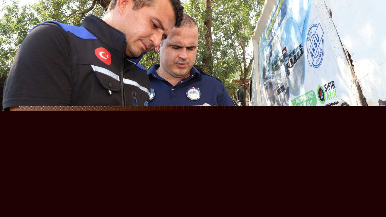Aksu'da son tüketim tarihi geçmiş 15 ton süt ürününe el konuldu