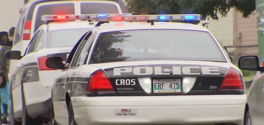 Man pulls out gun during road rage incident, Winnipeg police say