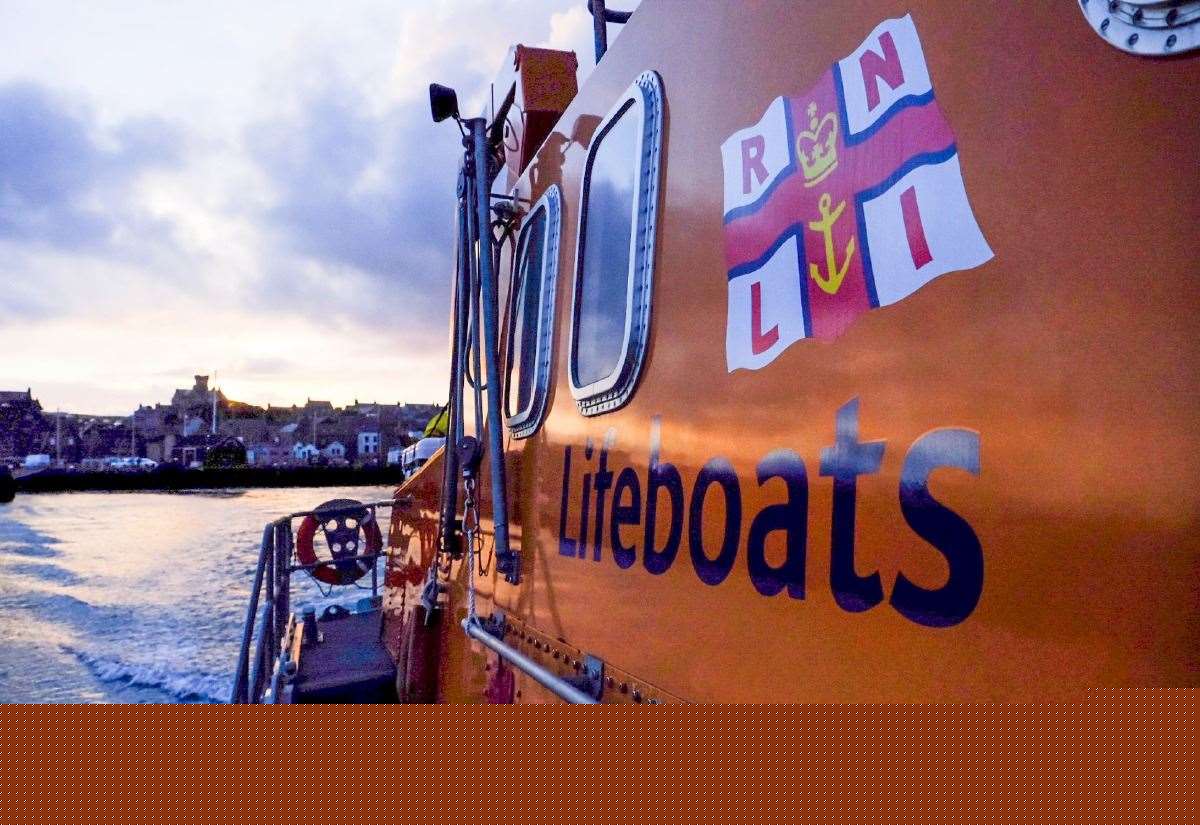 Lifesavers in 10-hour call out to help yacht in difficulty
