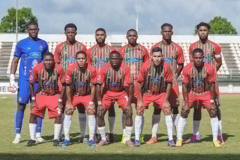 Robinhood overtuigend naar halve finale CFU Club Shield