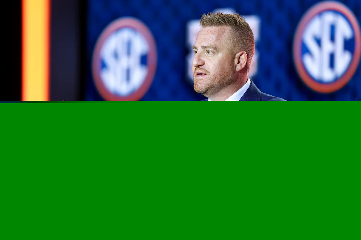 Tennessee-Auburn football game prediction outlook after SEC media days