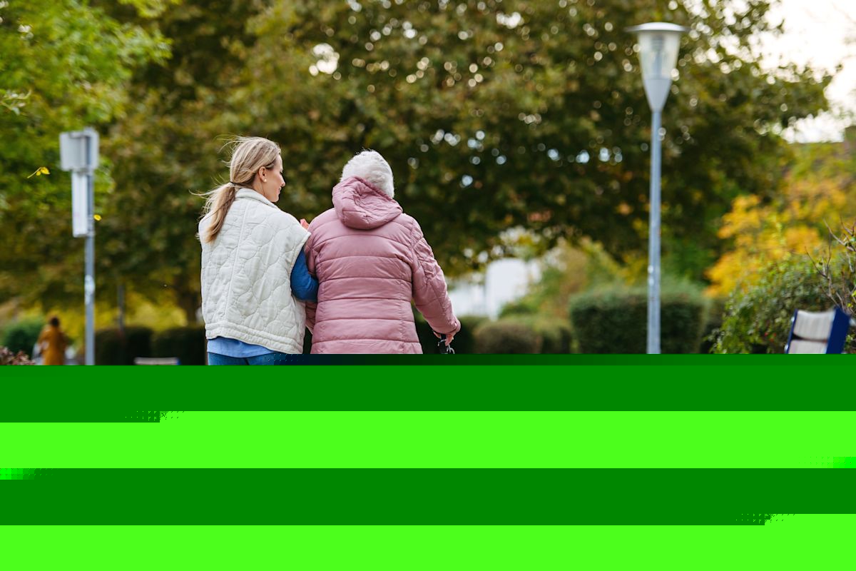 6 dementia symptoms that can show up years before a diagnosis