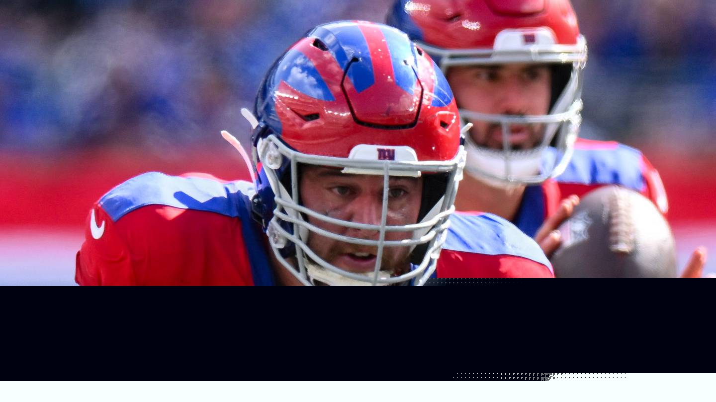Patriots could steal a reliable starting lineman by signing Greg Van Roten