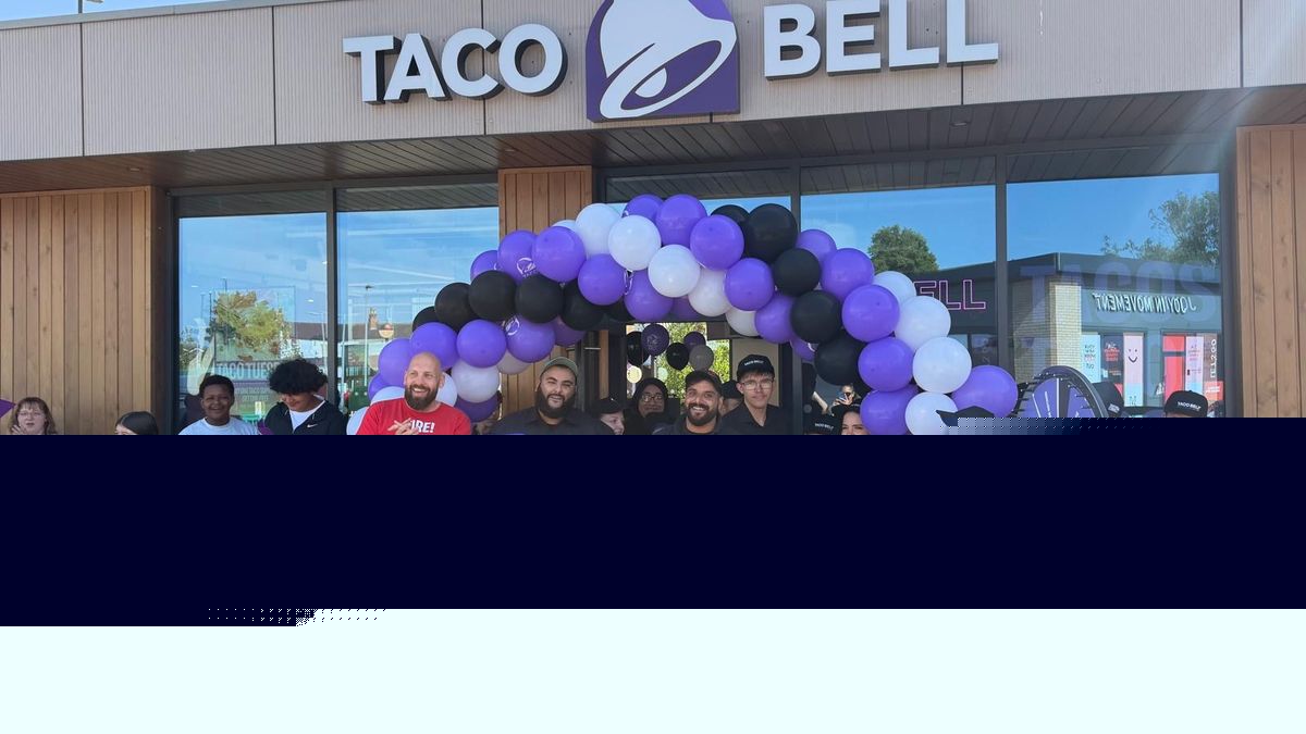 Derby's first Taco Bell attracts long queue of customers as it opens doors
