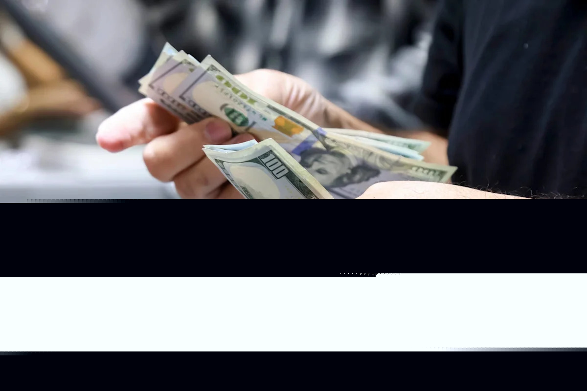 JPMorgan warns cheap money's over as most Americans missed 22,700% rally