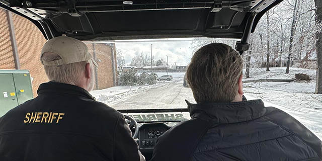 Mississippi death toll rises to 10 as state continues winter storm recovery efforts