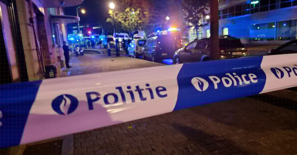 Deux mineurs interpellés après un vol à main armée dans un commerce à Bruxelles