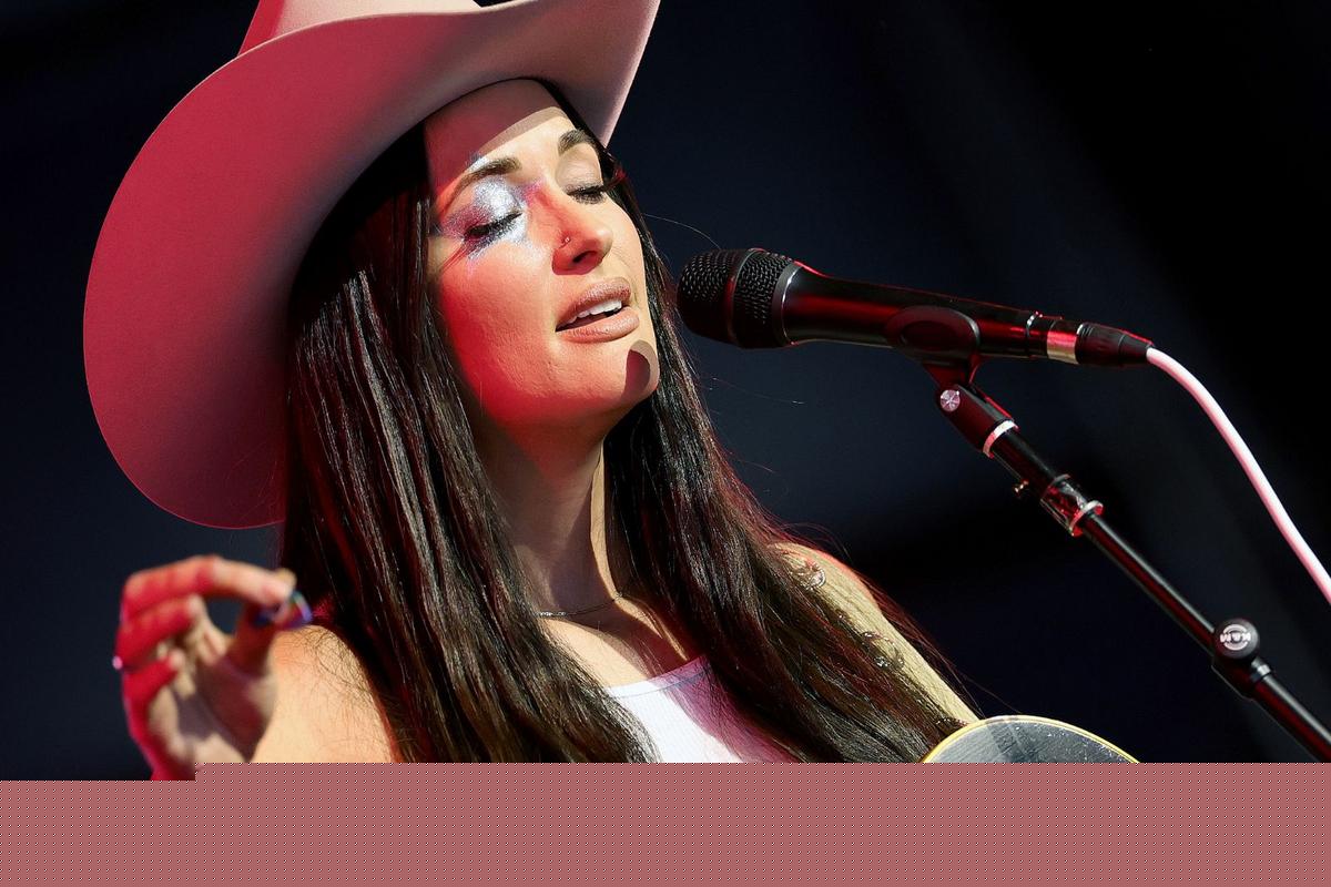 Kacey Musgraves’ ‘Mexico Honey’ Video Includes a Cheeky Nude Shot [Watch]