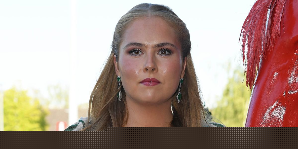 Princess Catharina-Amalia displays arm scar publicly for the first time after horse riding accident