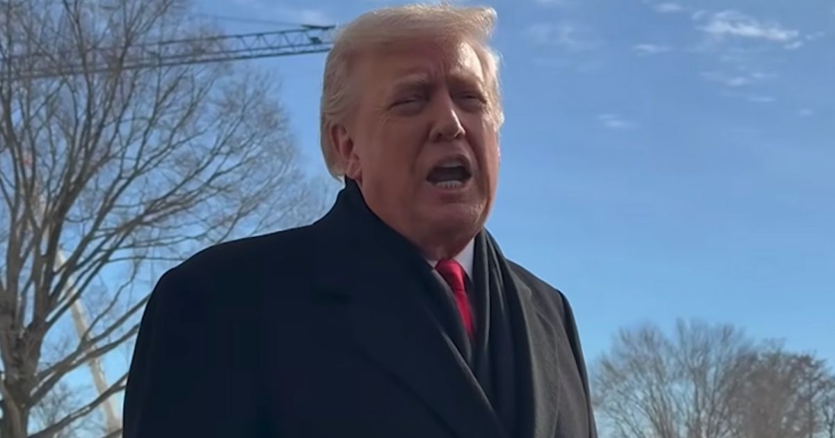 Trump’s ‘You Can’t Have Guns’ Remark After Alex Pretti Shooting Sparks Rare NRA Rebuke