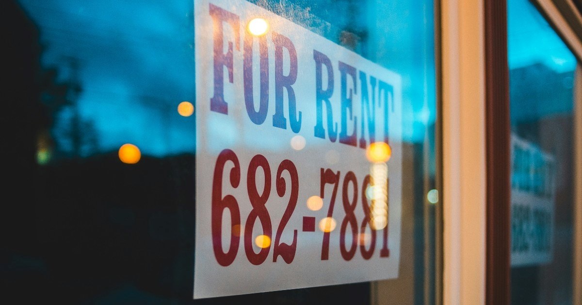 Landlord doubles the rent with less than 30 days notice, tenants get even by giving him a taste of his own medicine: 'We never even gave him the keys back'