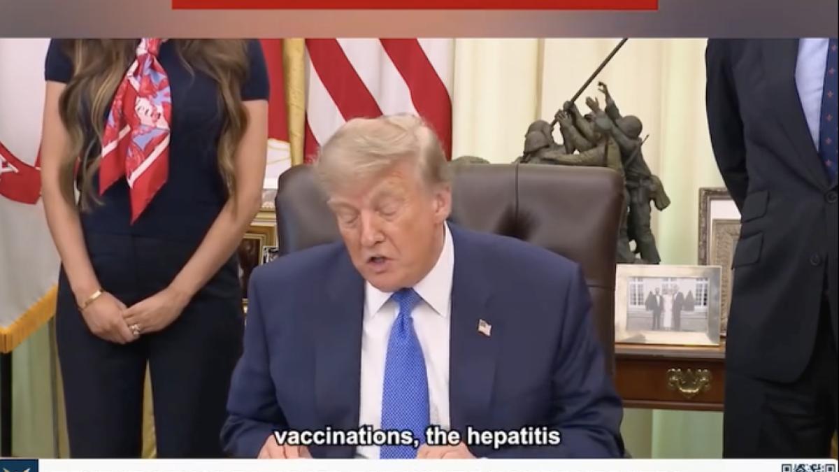 Donald Trump schimbă vaccinarea copiilor din SUA. Separă vaccinul ROR în trei vaccinuri separate. ”Se întâmplă lucruri rele”/ Ce sunt ”mamele MAHA” cărora le-a mulțumit președintele SUA