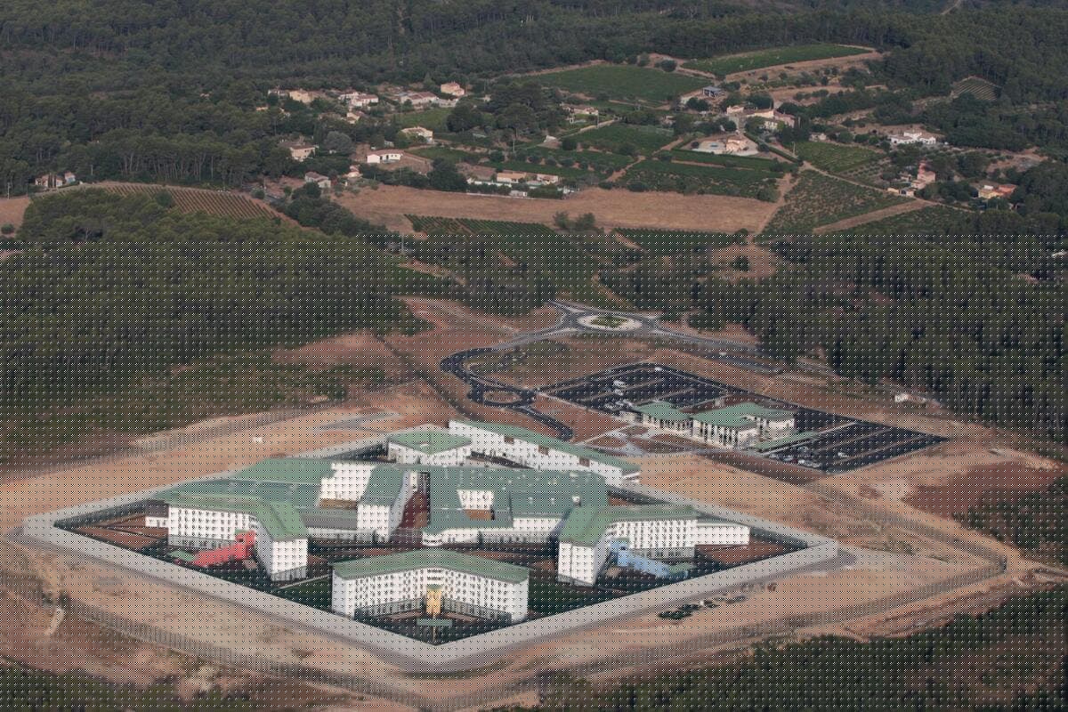 Depuis sa location estivale, le jeune couple envoyait par drones des stupéfiants à la maison d’arrêt de Draguignan