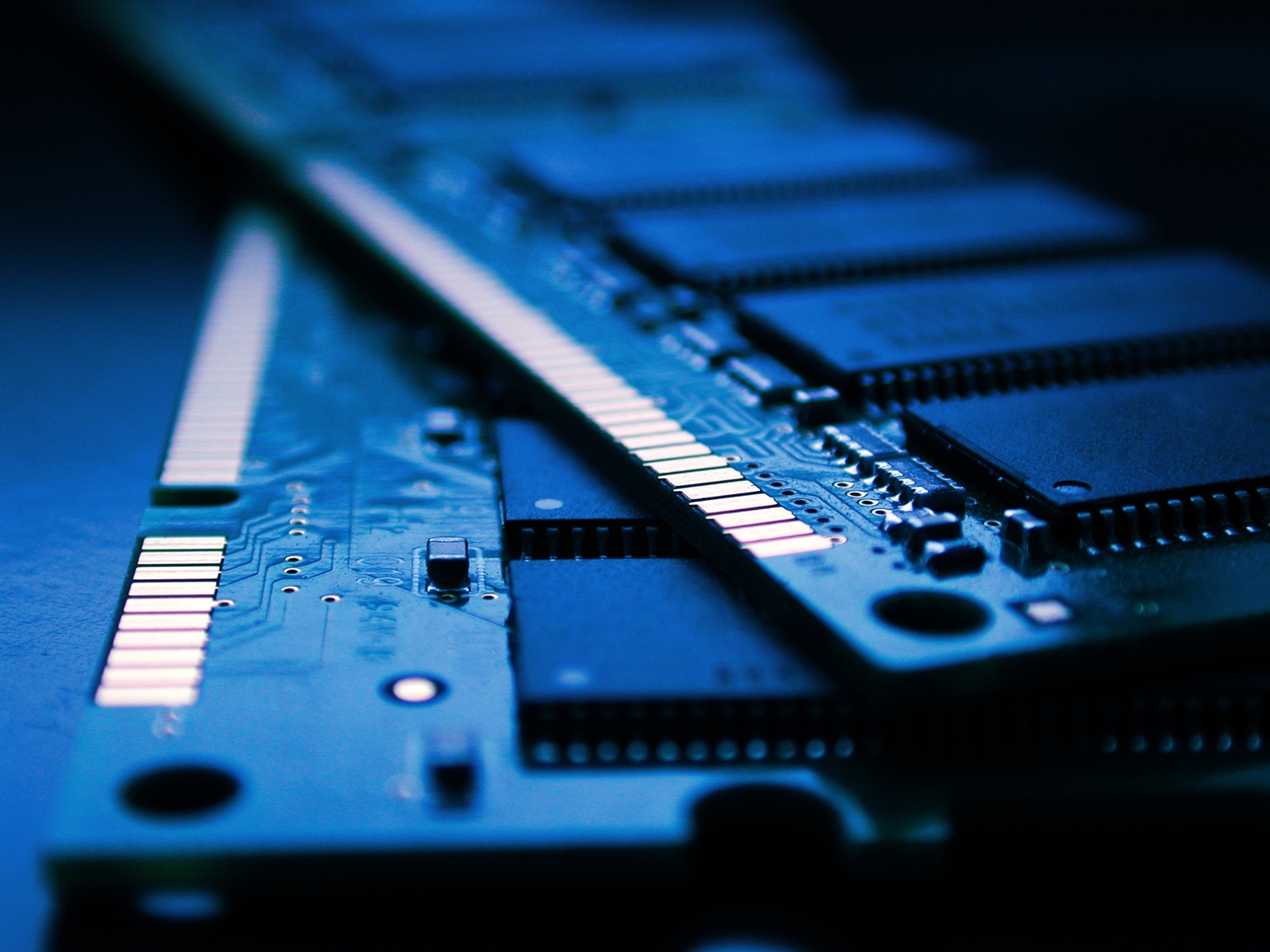 Pure Storage: Rating Downgrade As Valuation Has Gotten Expensive