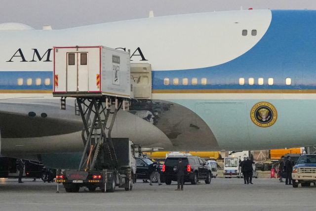 Trump says Secret Service and the military wanted him off Air Force One in Turkey due to threat (World)