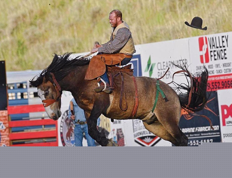 Cowboy singer rides into region