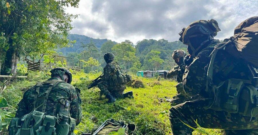 Colombian security forces kill 5 members of powerful cocaine cartel