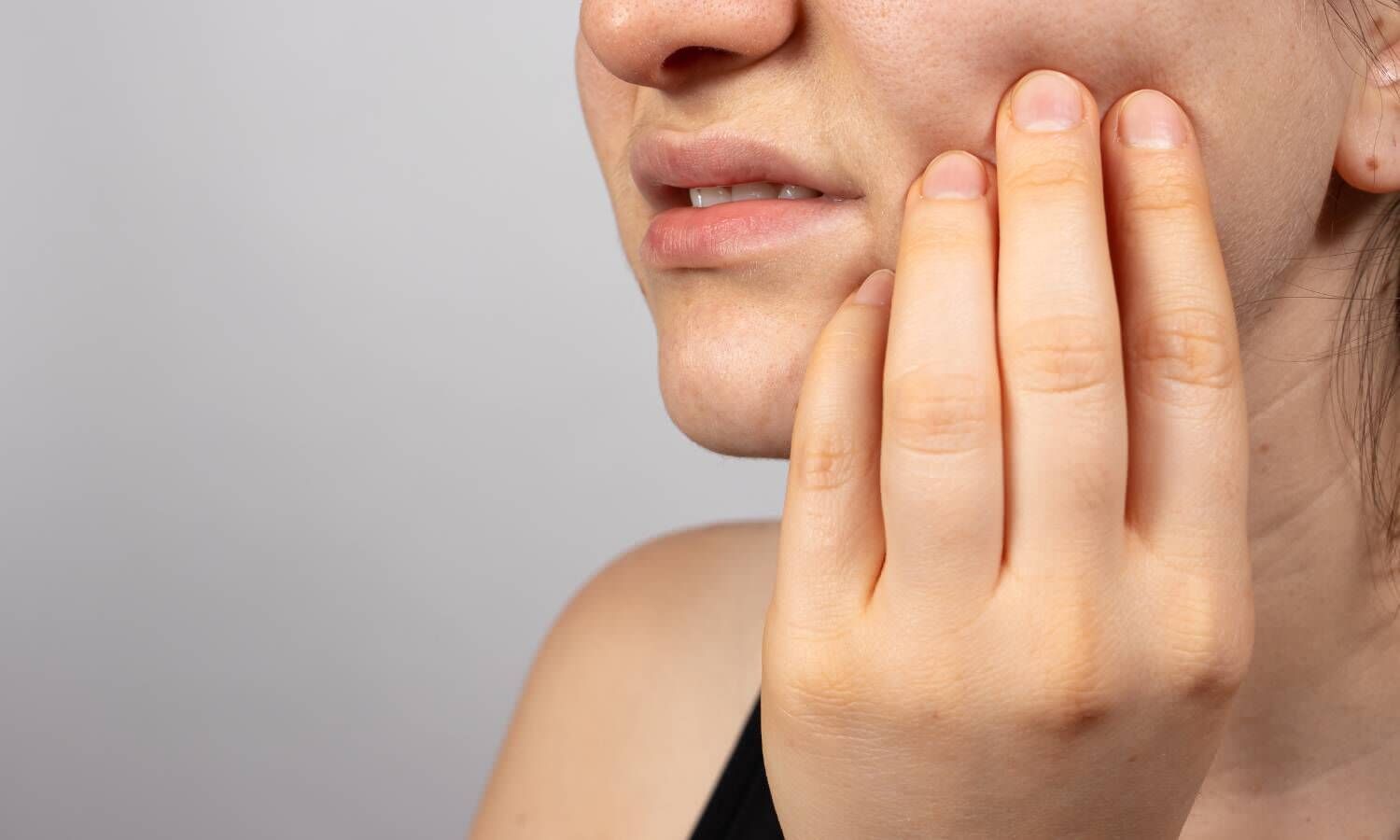 Preoperative Oral Tizanidine may reduce Postoperative Pain and Trismus After Mandibular Third Molar Extraction: Study
