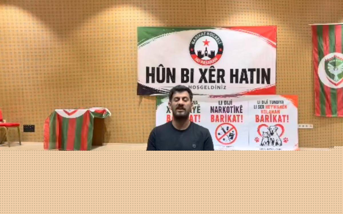 Kocaeli’de Kürtçe stand-up gösterisine bürokrasi engeli: Oyuna iki saat kala yasak, 8 dakika kala izin