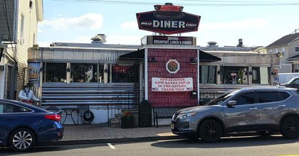 7 Old-School Diners In New Jersey Where $15 Buys A Meal That’ll Last All Day
