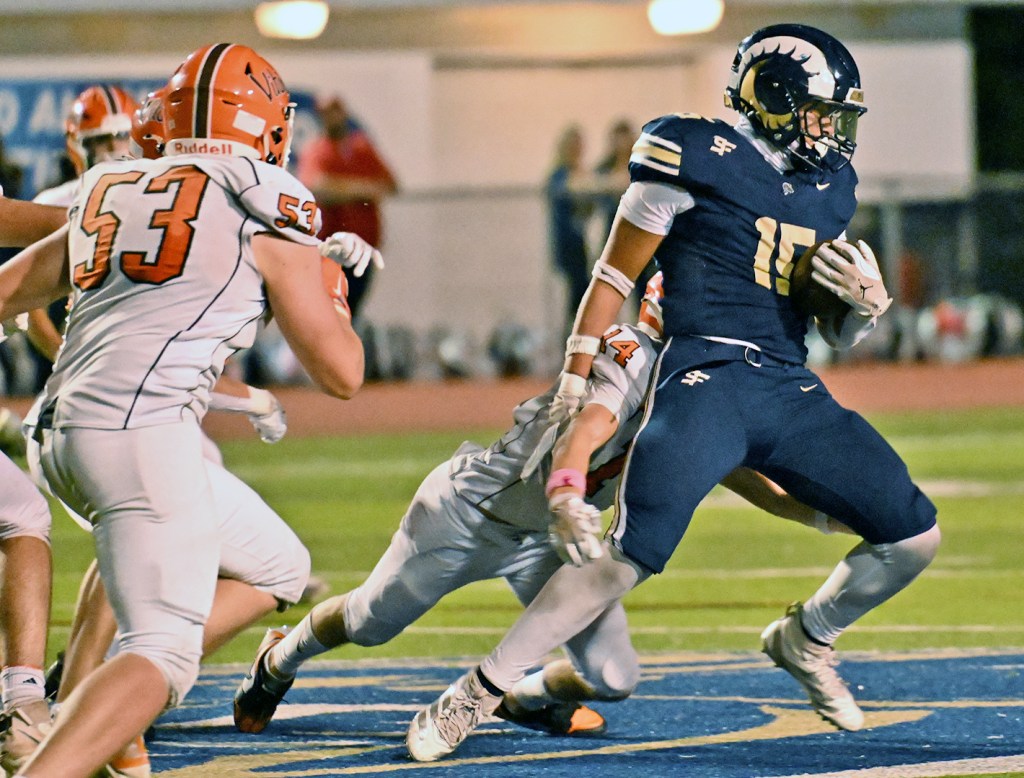 FOOTBALL: Hinkle’s 214 yards and three TD’s plus Broderick’s pick-six fuel Spring-Ford’s 30-21 win over Perk Valley