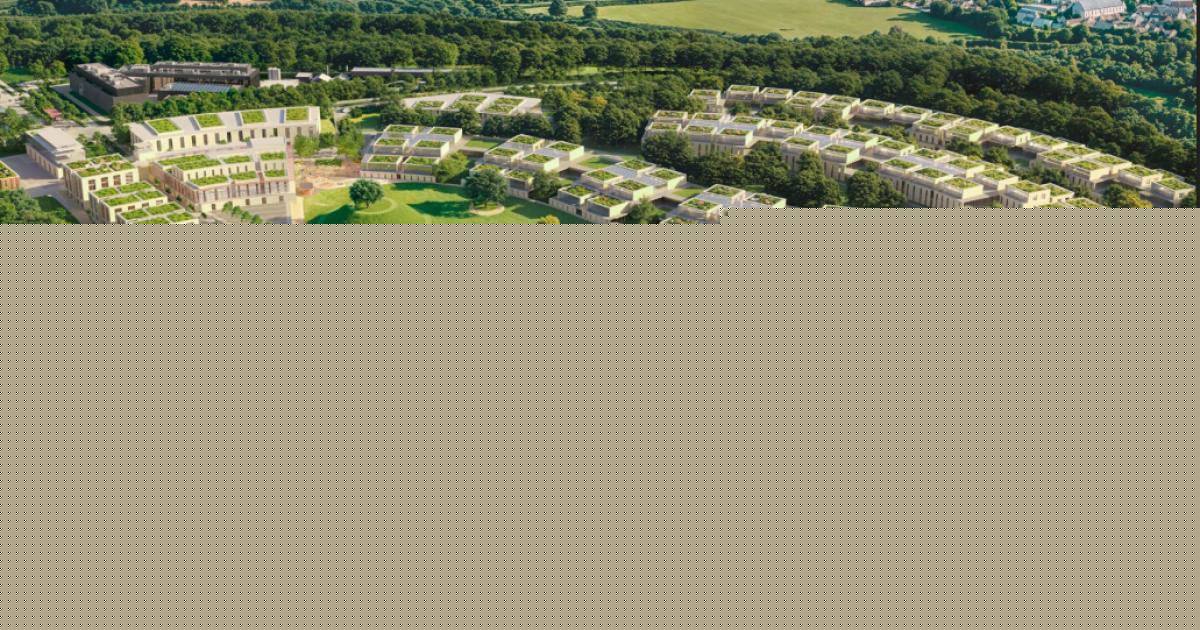 Golfers accuse Oxford University college of 'misleading' in £900M district plans