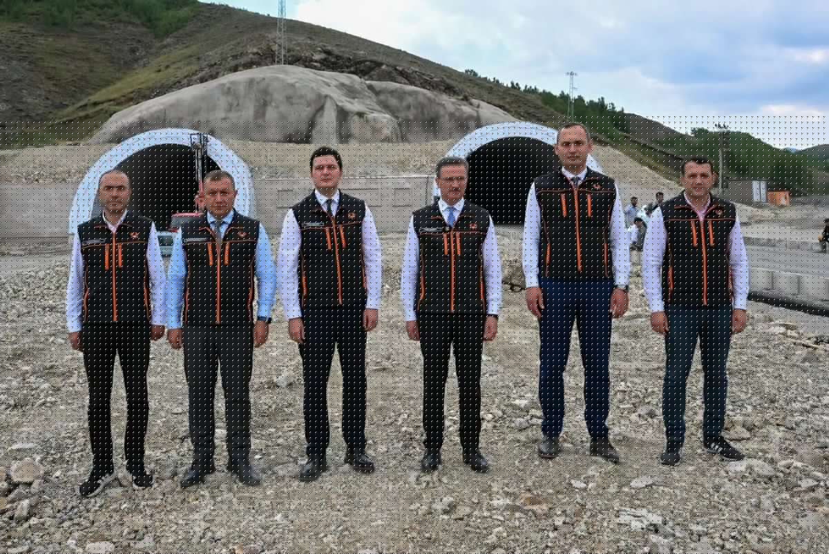 Vali Baruş, Dallıkavak Tüneli'nde incelemelerde bulundu