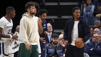 Two long-absent Grizzlies are closer to season debuts